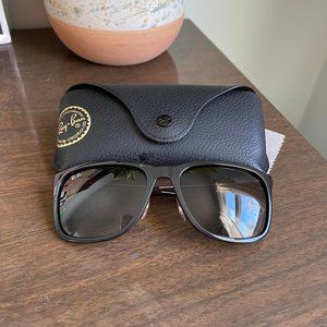 Brand New Authentic Ray-Ban 58mm Square Sunglasses